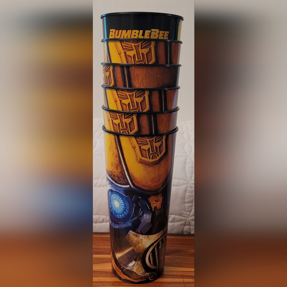 6 Bumblebee Transformer Christmas Movie Theater Exclusive Plastic Cup 44 Oz New